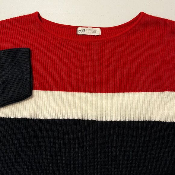 H&M Red, White and Blue Sweater Youth Size 12-14Y (Women Size Small) - Picture 3 of 8